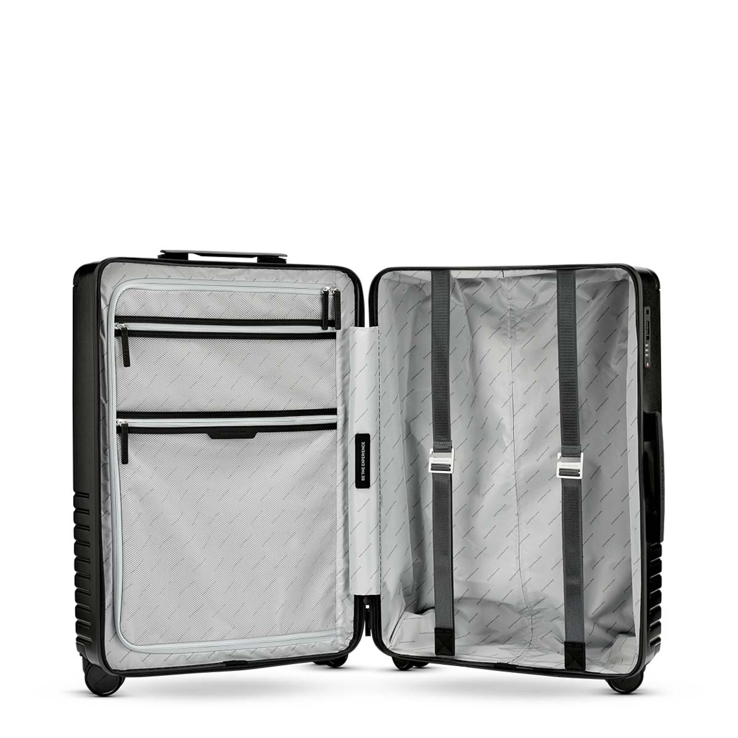 Ensemble All Black de Heathrow