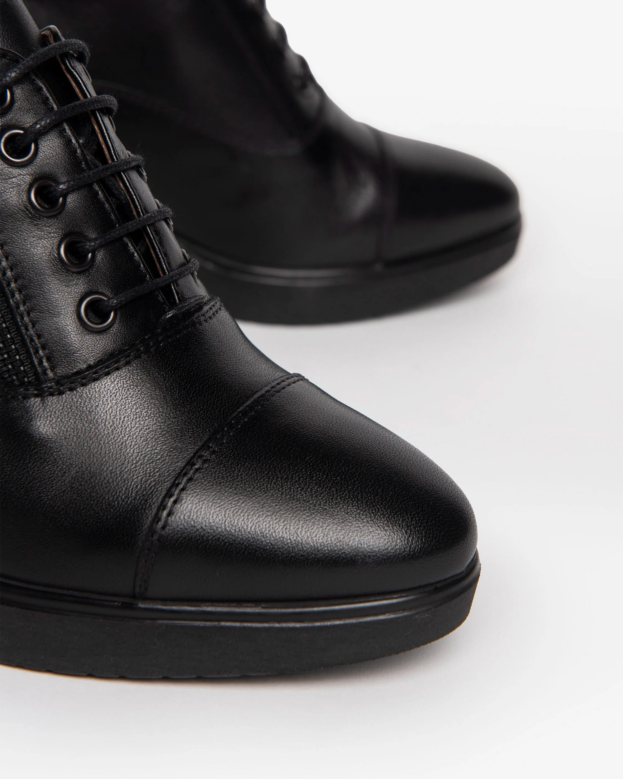 Damen-Oxfords aus Leder