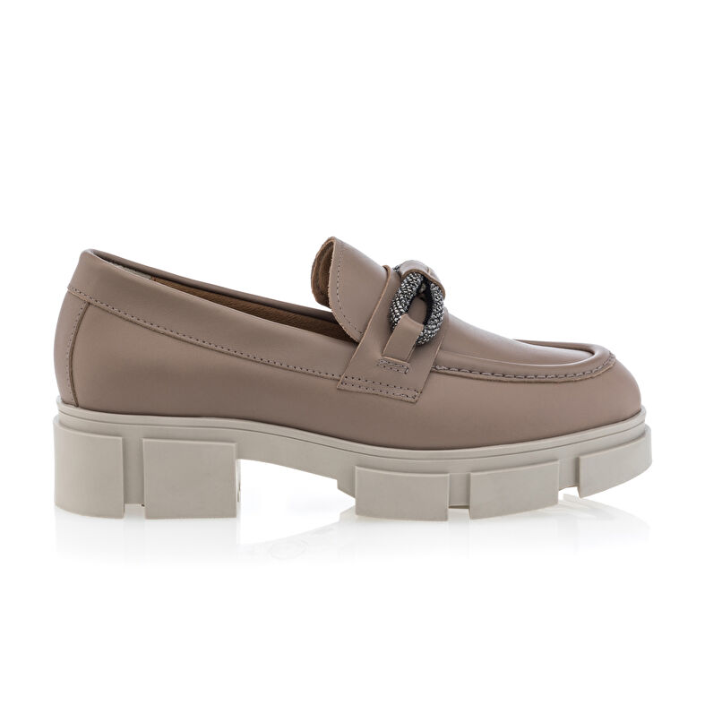 Mocassins / chaussures bateau Femme Marron