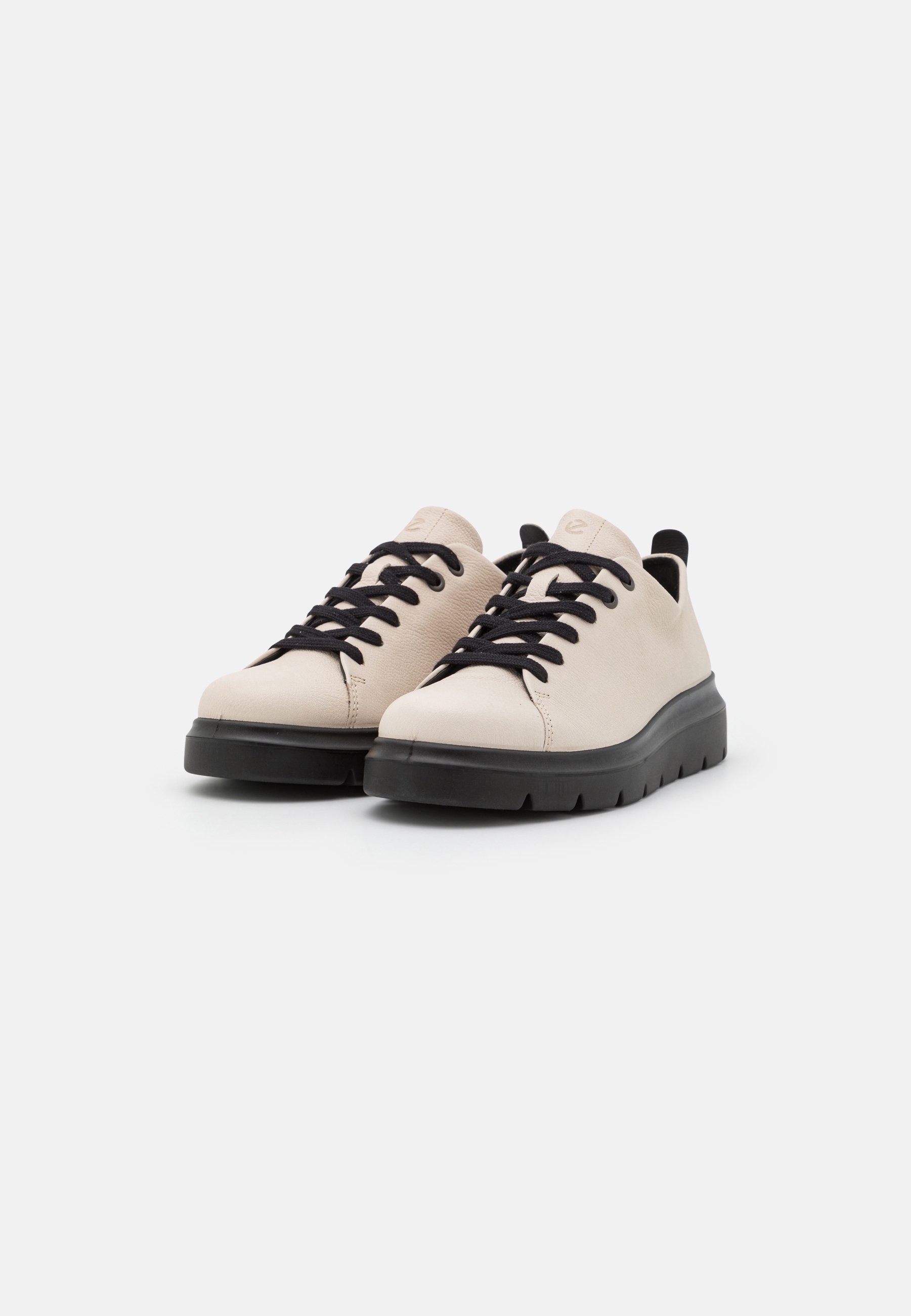 Baskets ECCO - blanches