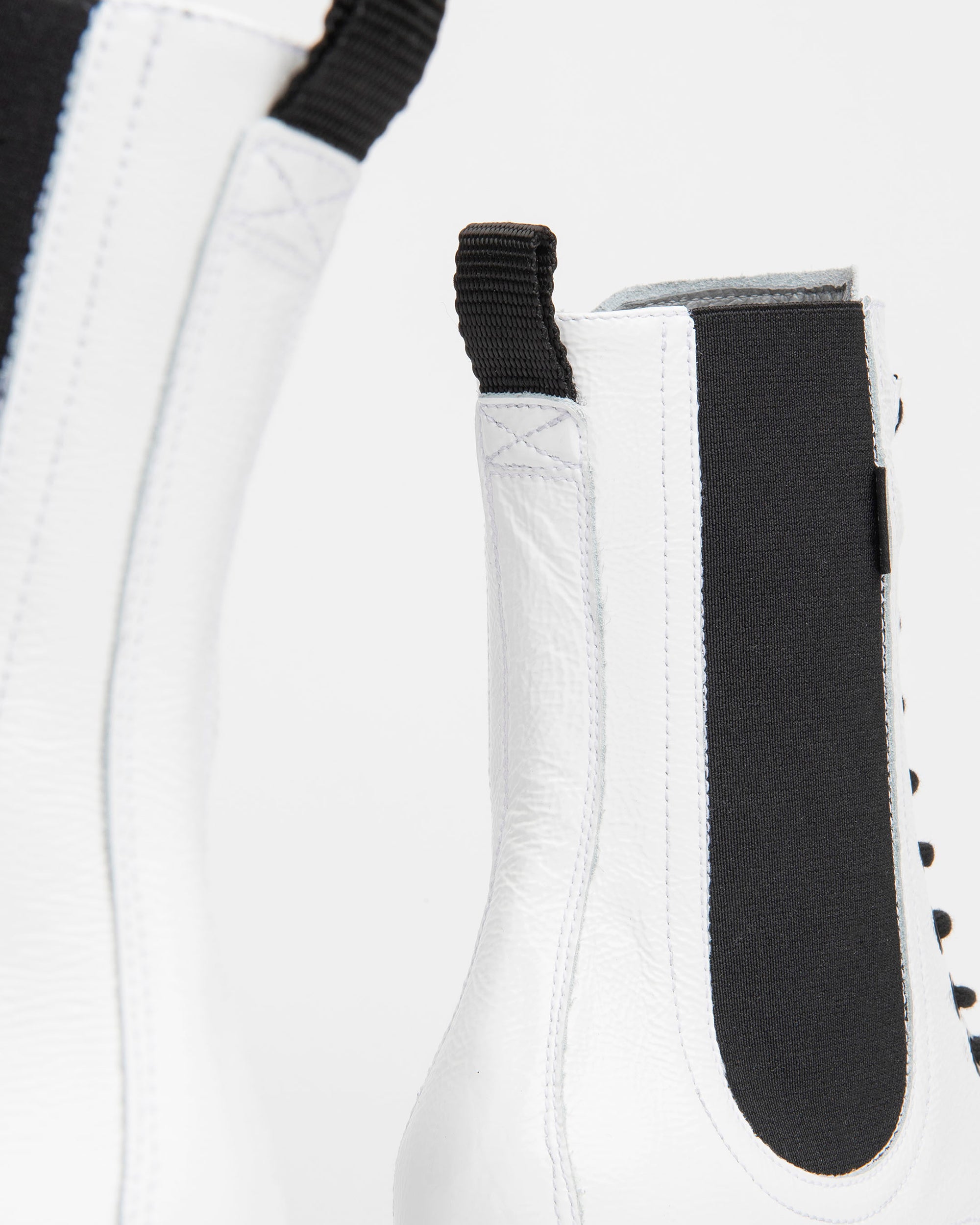  Amphibiens en cuir verni pour femmes