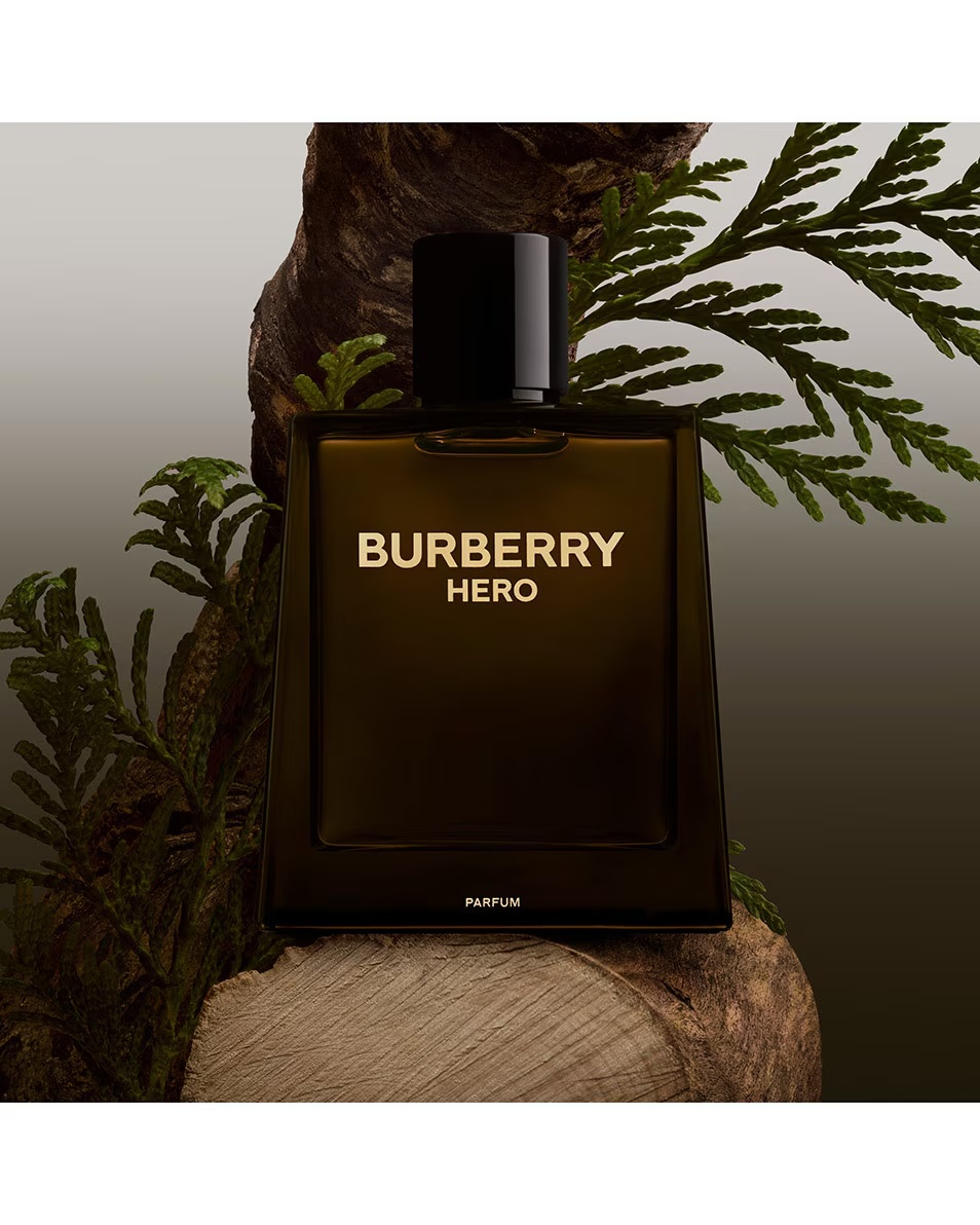 Parfumul Burberry Hero