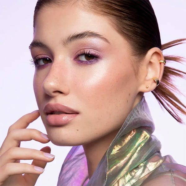 Naturlook Soft Sparkler хајлајтер за лице и тело