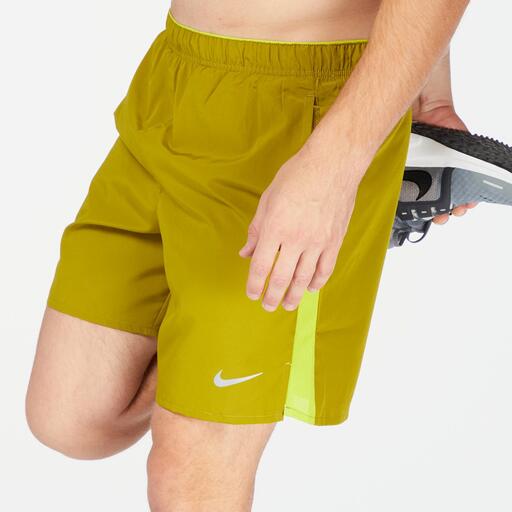 Nike Challenger
