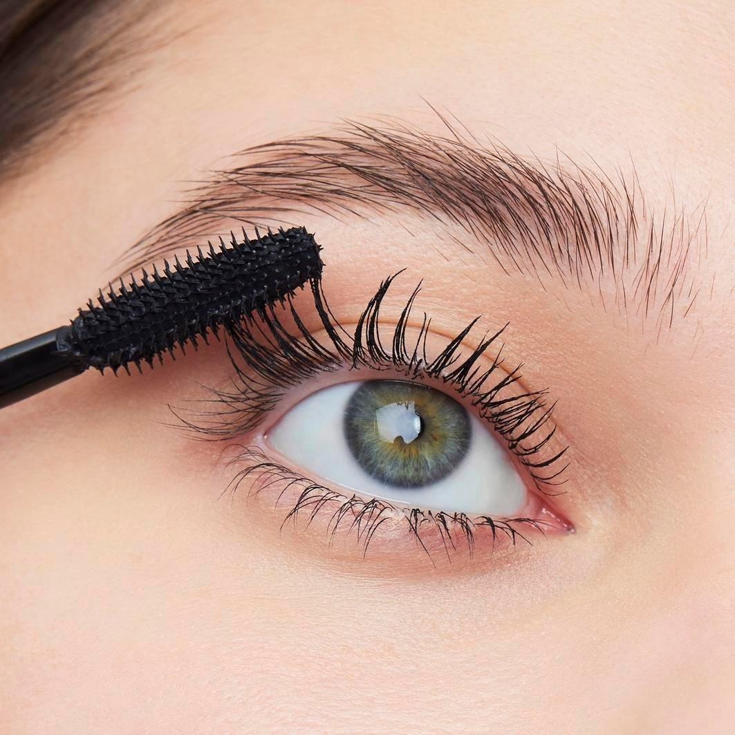 elf Cosmetics skropstu tuša Lash It Loud - 7 g