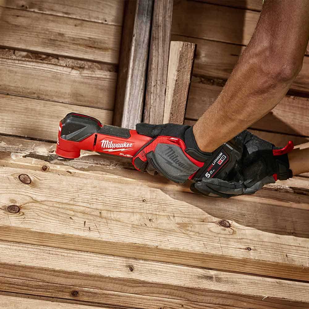 Unealtă multifuncțională oscilantă fără perii MILWAUKEE 18V FUEL™ Skin M18FMT-0