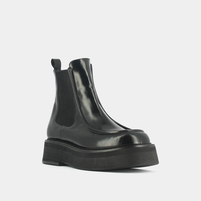 Boots à plateformes, bouts carrés et élastiques  en cuir glacé noir