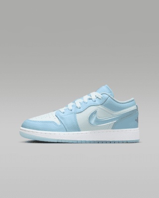 Air Jordan 1 Low SE Older Kids' Shoes