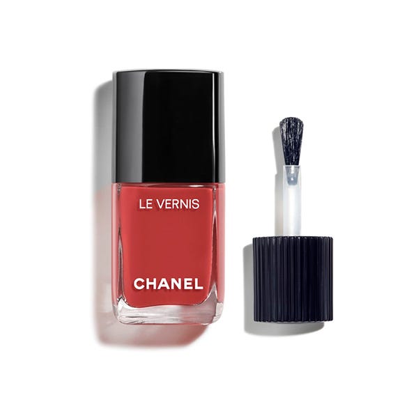 LE VERNIS KÖRÖM