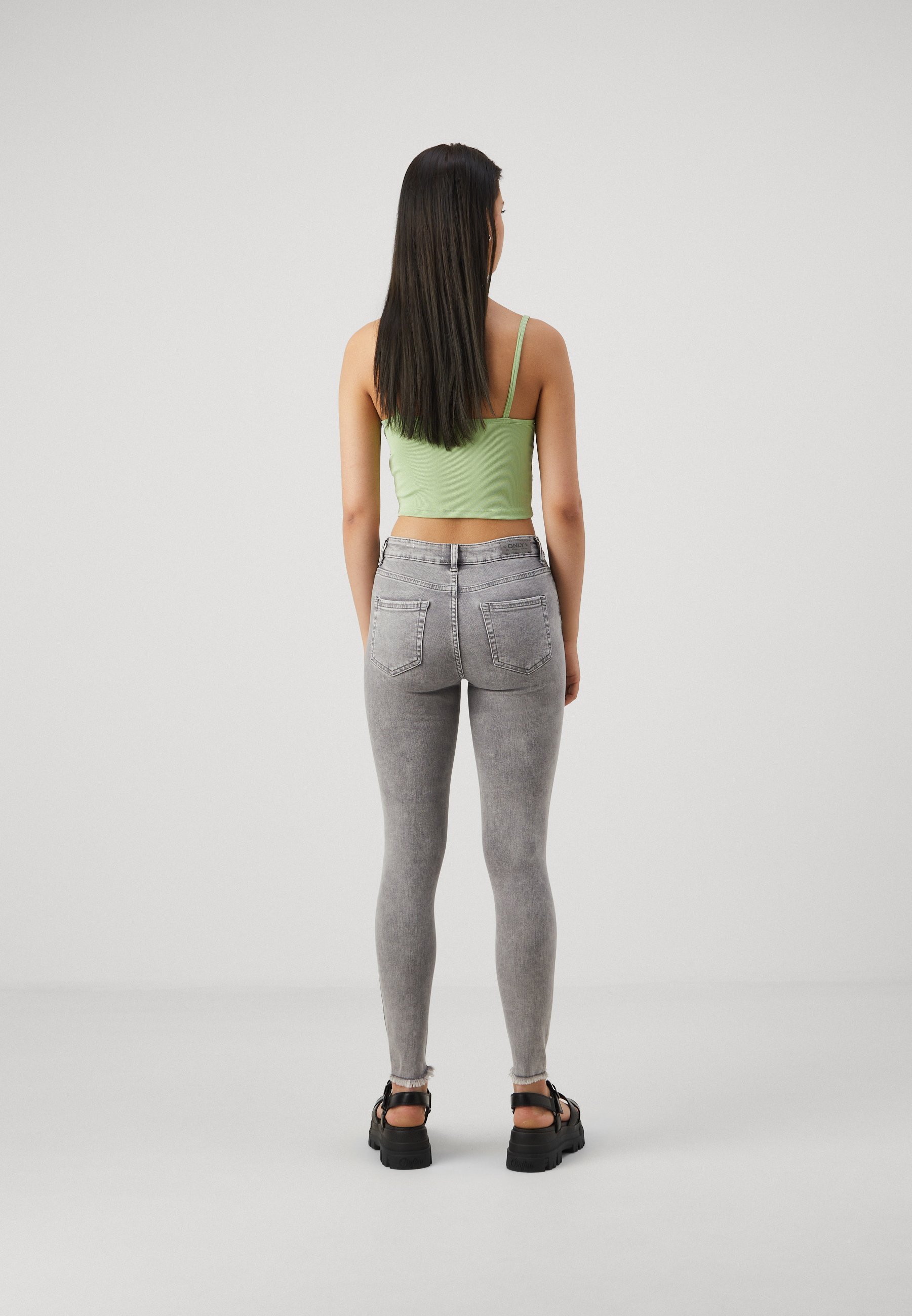 ONLY ONLBLUSH LIFE MID - Skinny Fit jeans - grijze denim