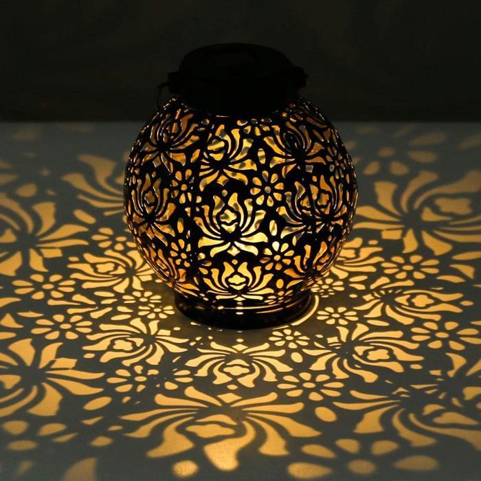 Solar lantern, waterproof outdoor LED solar garden light, decorative hanging metal solar-powered lantern, black