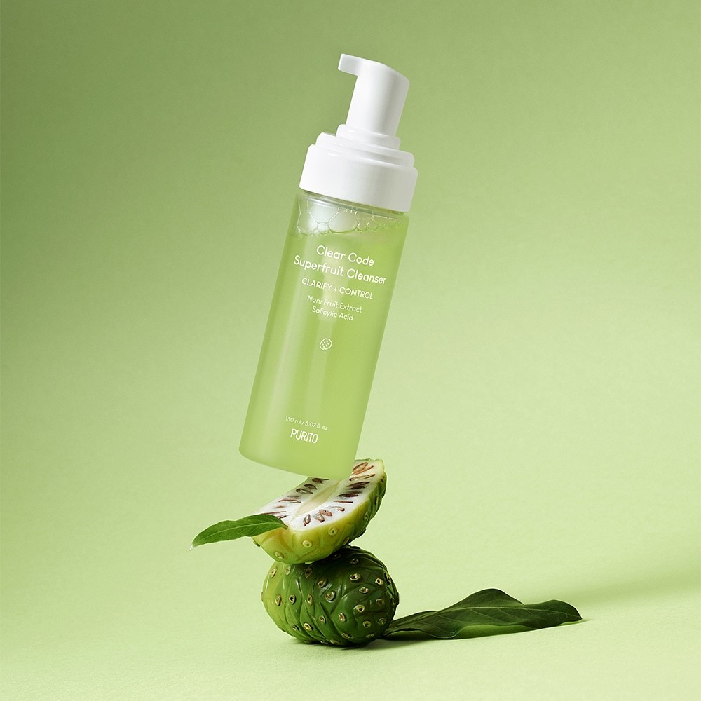 PURITO veido valymo putos „Clear Code Superfruit Cleanser“ – 150 ml