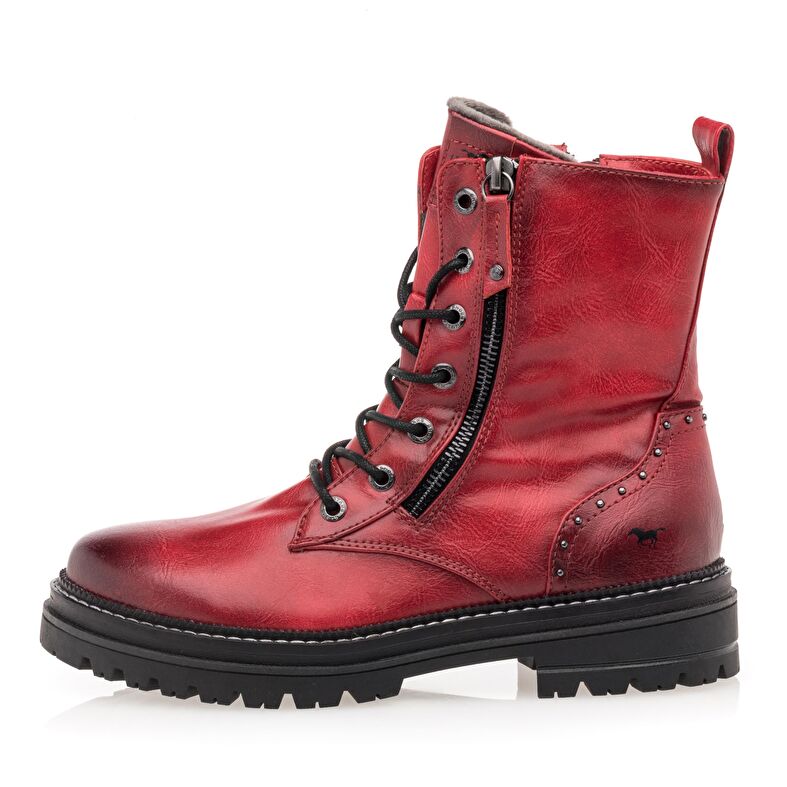 Rote Damenstiefel / Stiefeletten