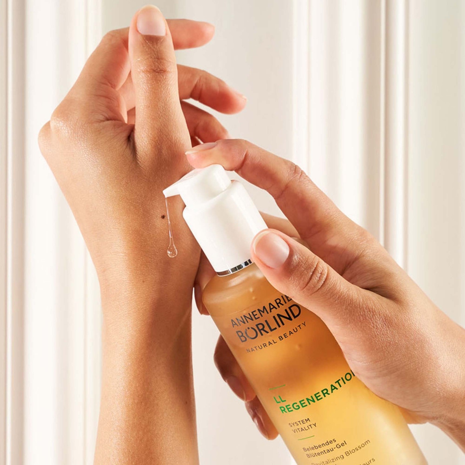 ANNEMARIE BÖRLIND Tonik za lice LL REGENERATION Gel s mirisom cvjetne rose - 150 ml
