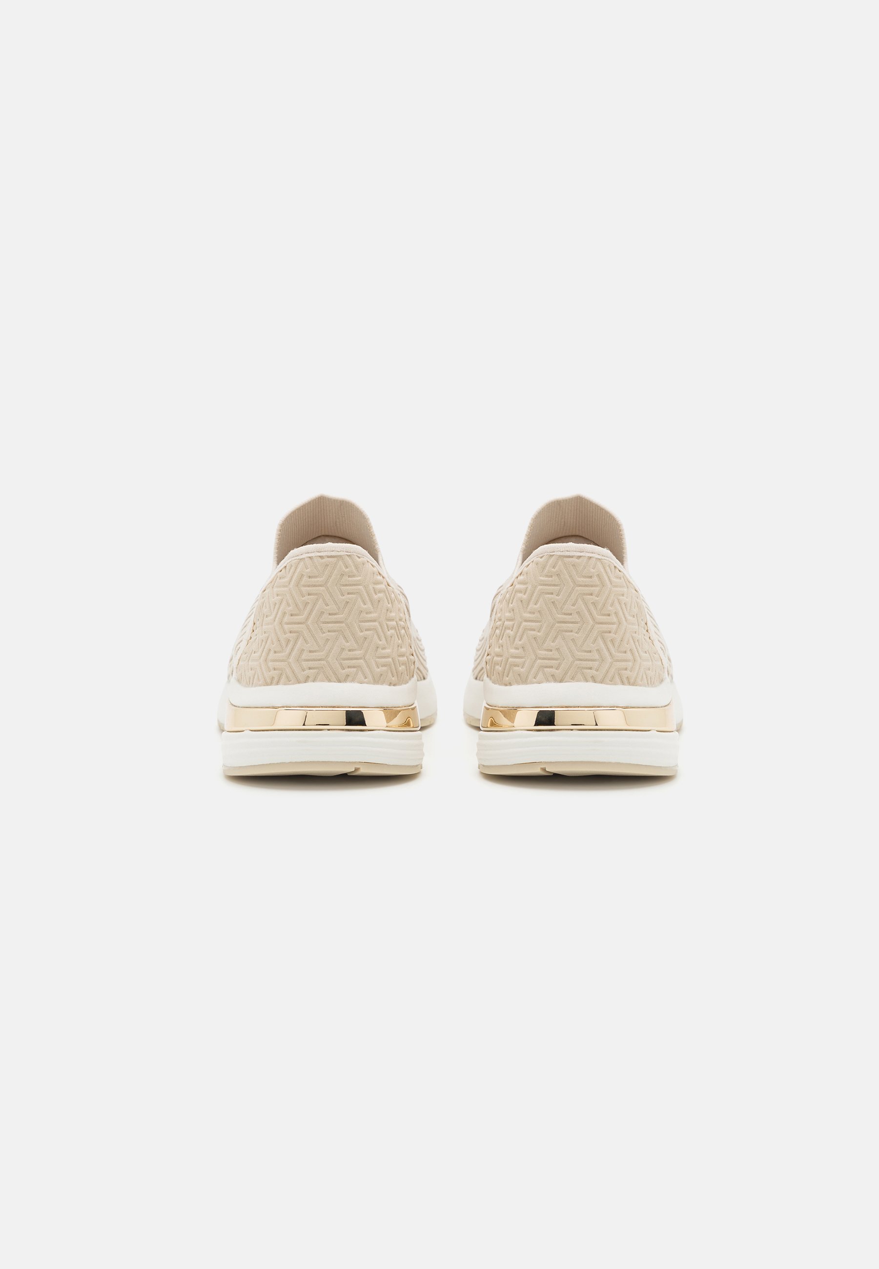 Anna Field Slip-ons – beige