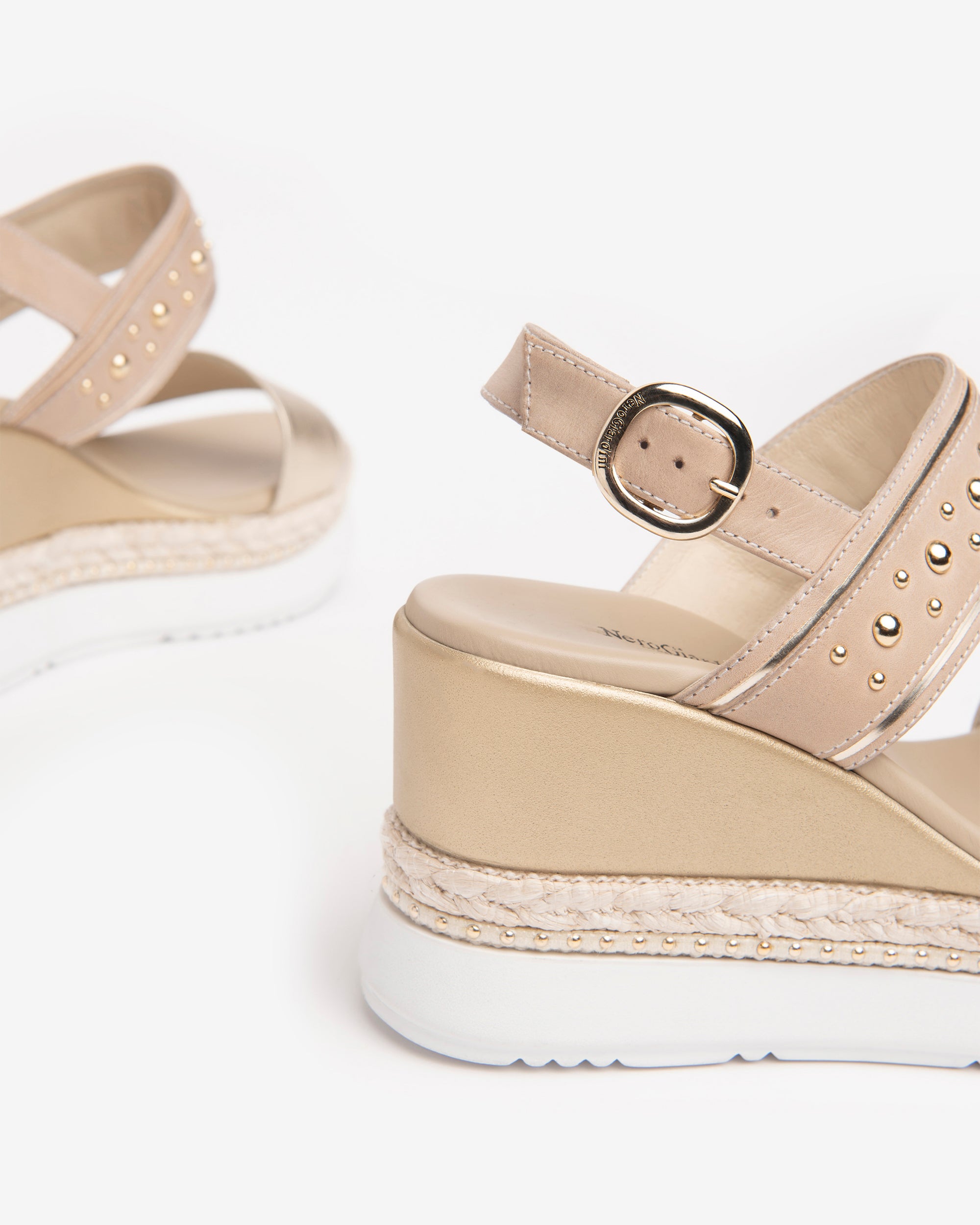  Sandales en cuir pour femmes