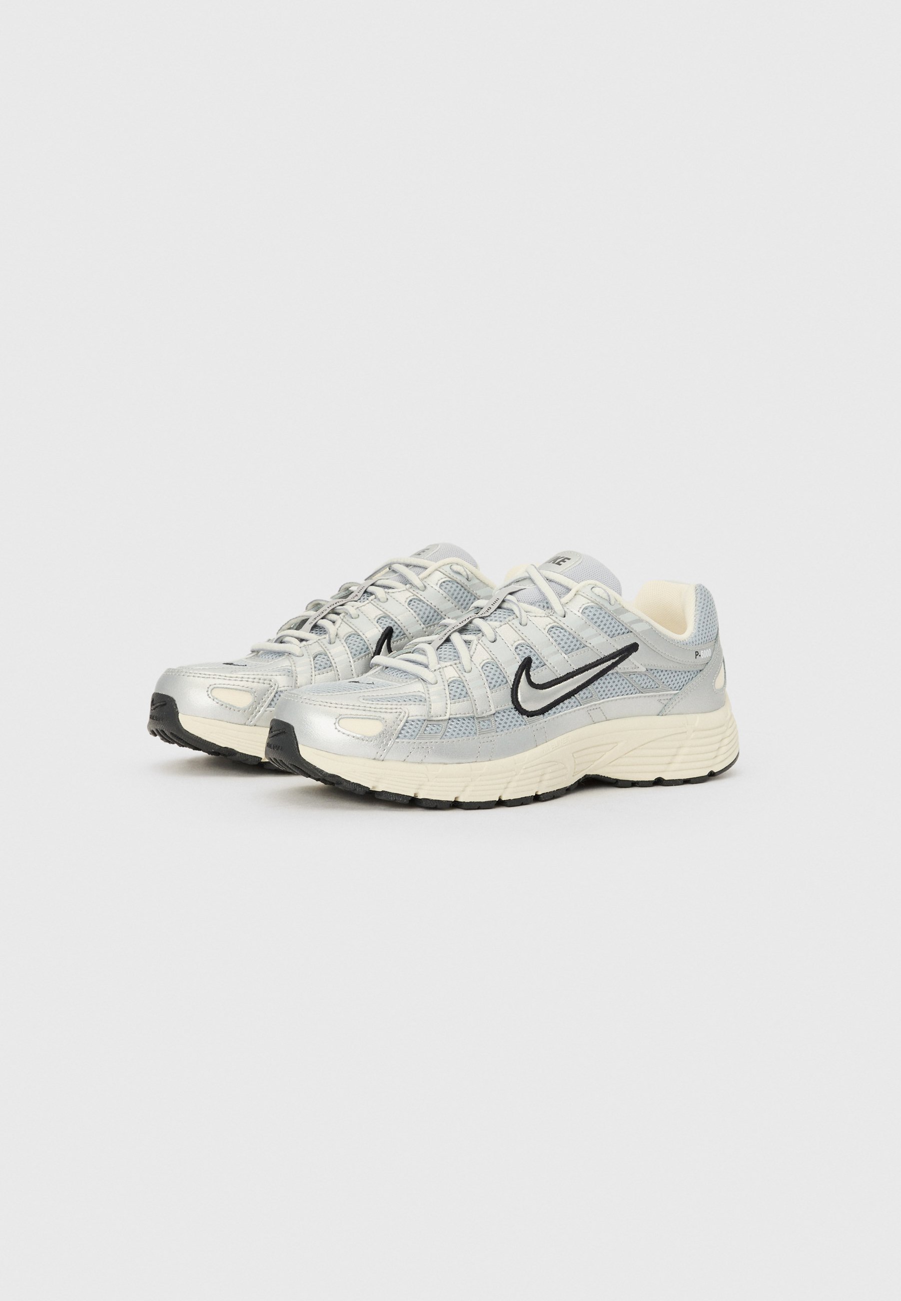 Nike Sportswear P 6000 UNISEX - Scarpe da ginnastica - argento/nero/avorio chiaro/grigio lupo