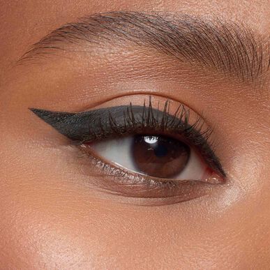 Essence Eyeliner Dip -rajauskynä 24h vedenpitävä 3 ml 3 ml