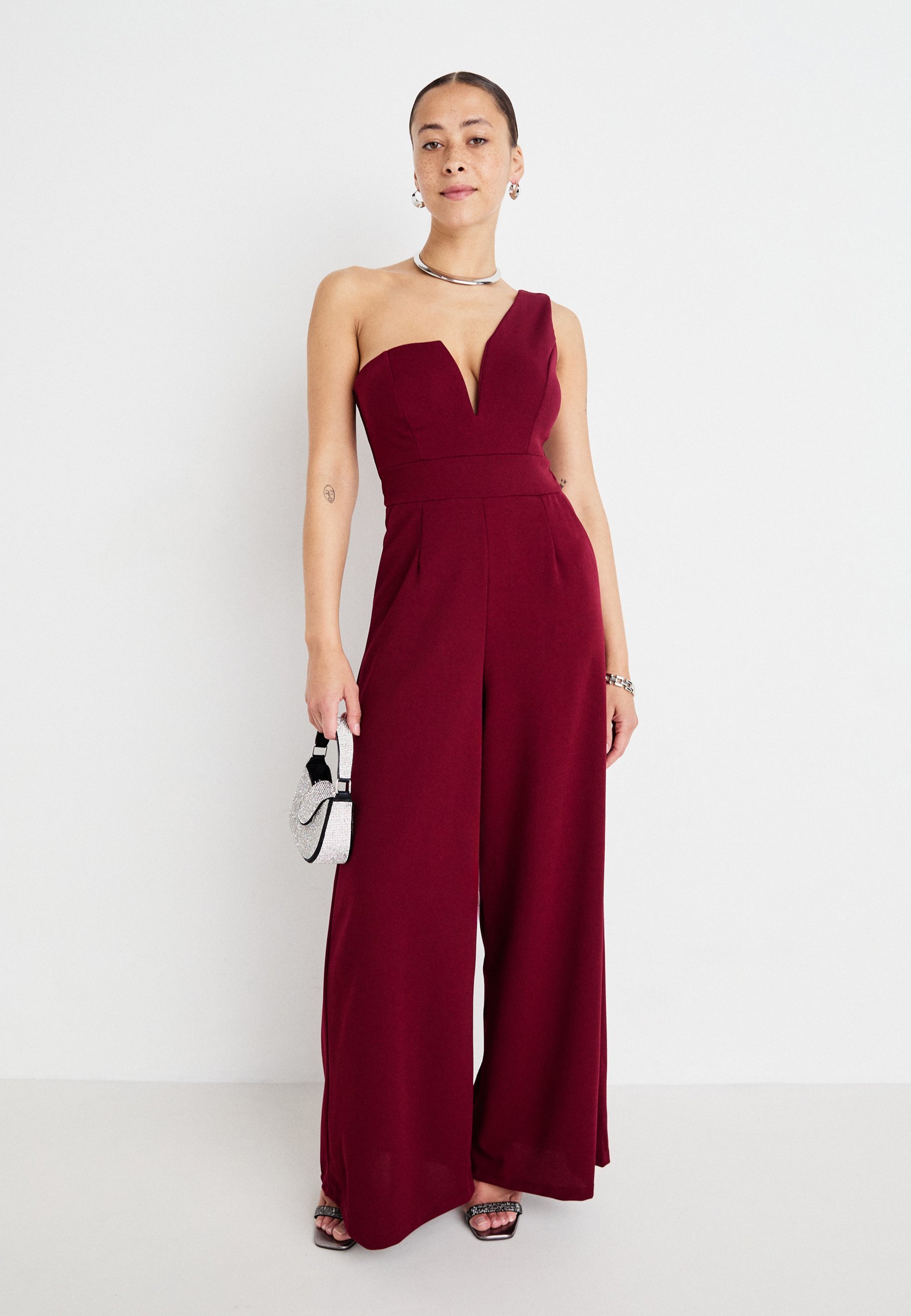 WAL G PETITE PETITE FLEUR ONE SHOULDER - Jumpsuit - wijnrood