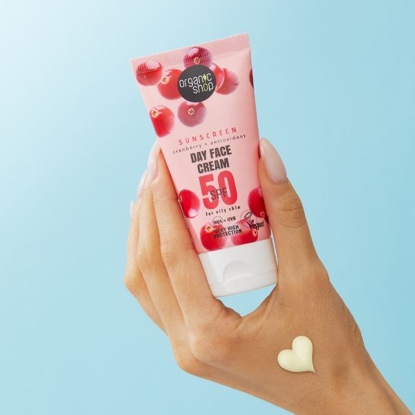 Cremă de față de zi cu protecție solară Organic Shop SPF 50 pentru ten gras 50ml