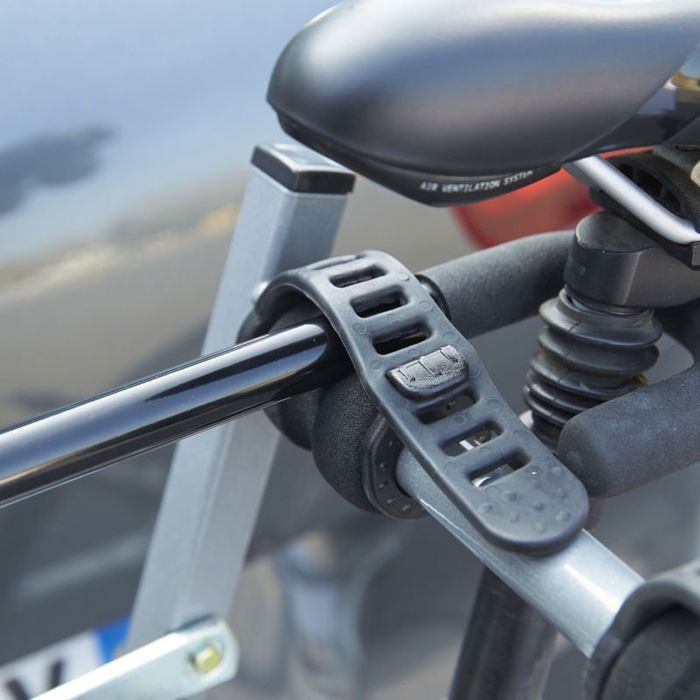 Mottez A134Q Passenger Side Bicycle Adapter without Crossbar