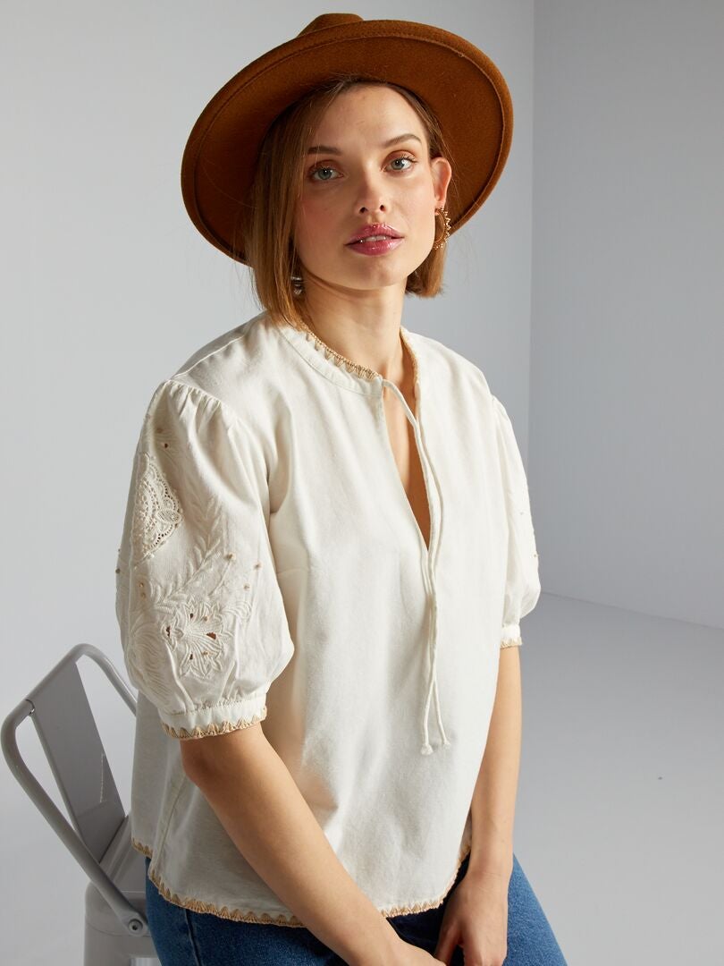 Blouse met borduurwerk - BEIGE