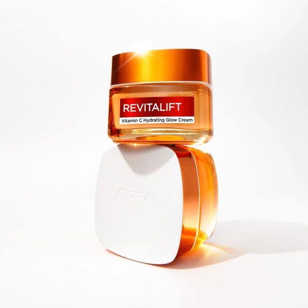 Cremă de zi cu vitamina C Revitalift Clinical 50 ml - L'Oréal Paris