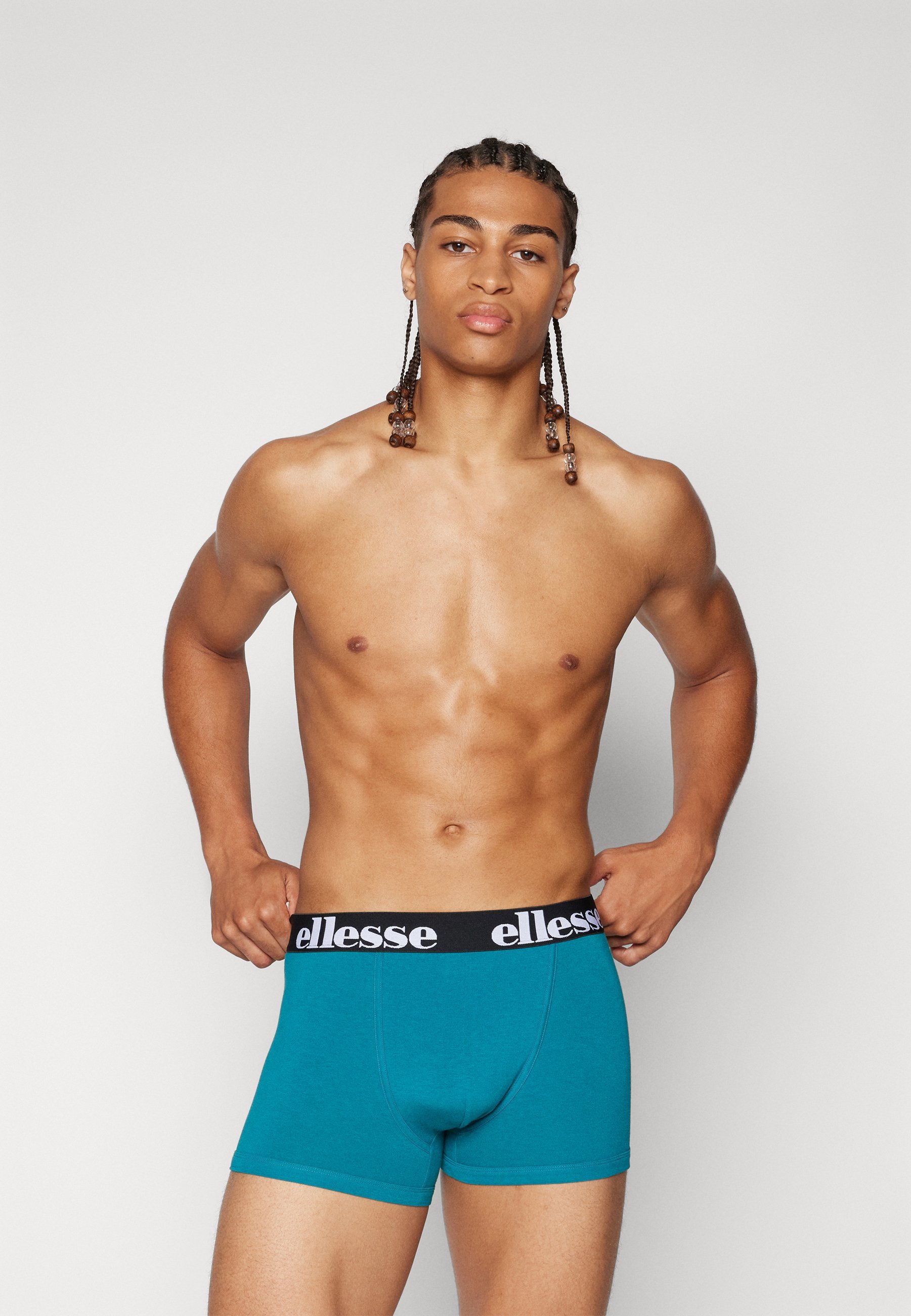 Ellesse NURRA 5 PAKEND - Aluspüksid - mustad