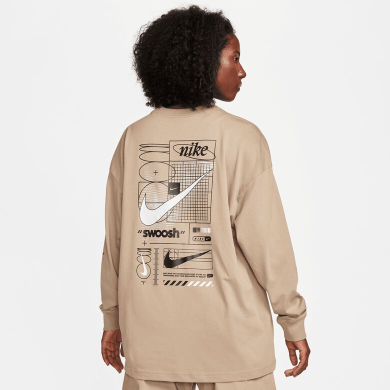 Sportief T-shirt met lange mouwen in boyfriend-stijl met Swoosh-print.