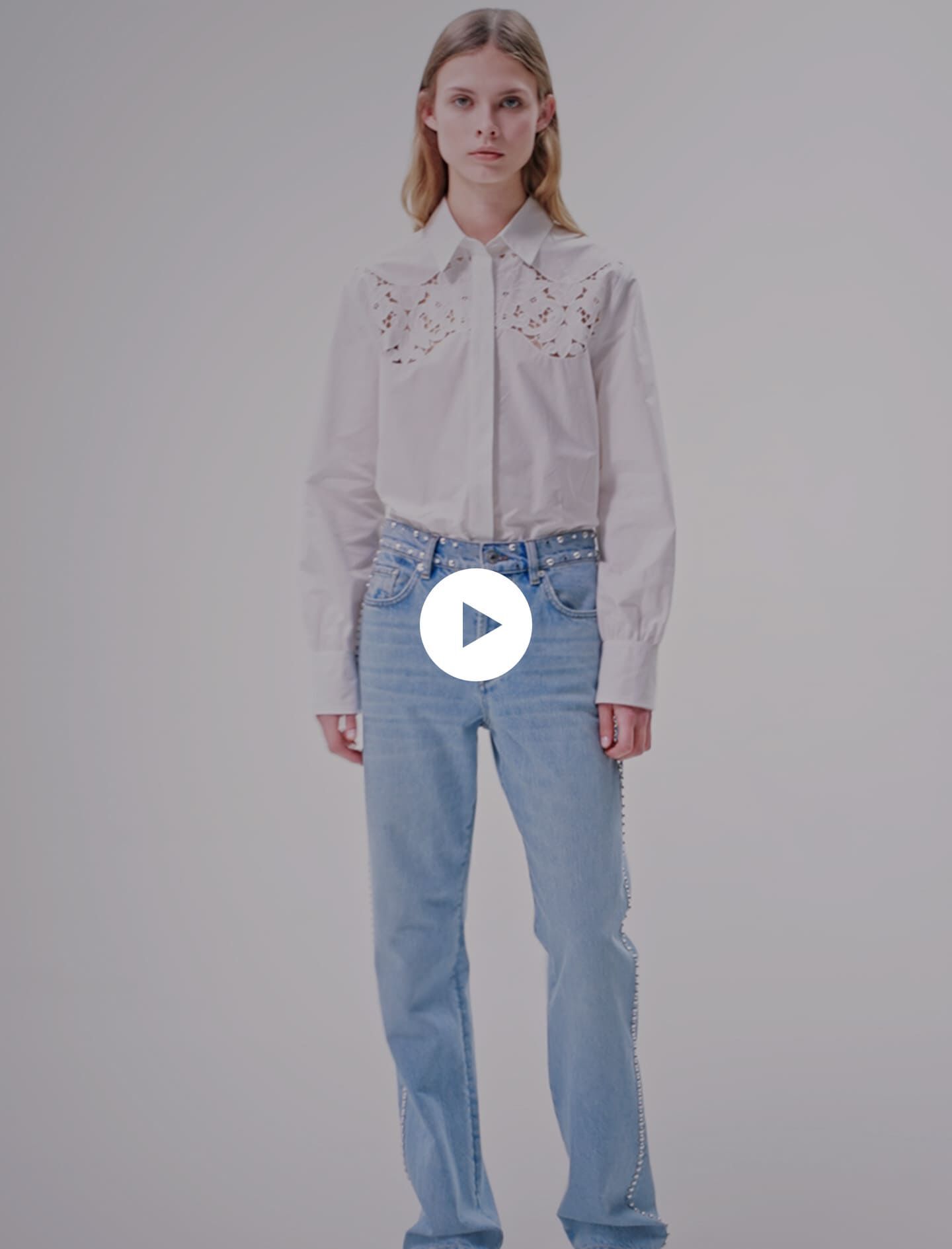 Jeans met wijde pijpen en studs - Blauw