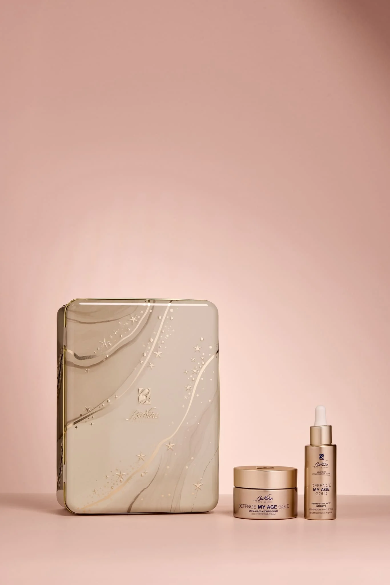 Defence My Age DEFENCE MY AGE GOLD kit natale 2025 - Cofanetto Make Up, Tratt.viso 24 ore antirughe