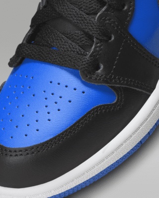 Jordan 1 Mid Younger Kids' Shoes