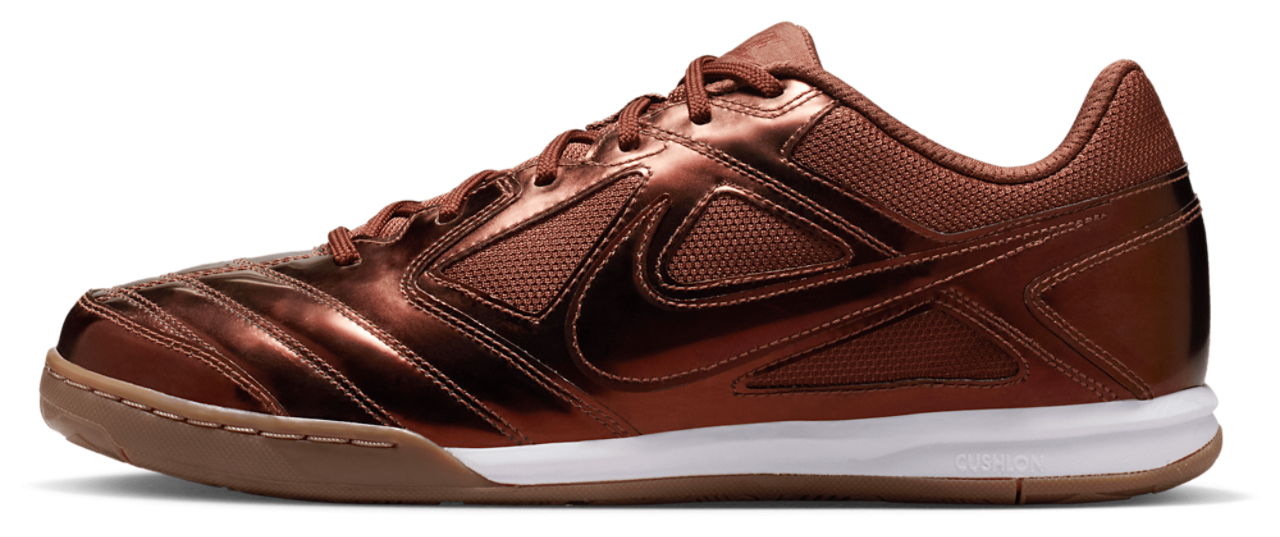 Nike Gato