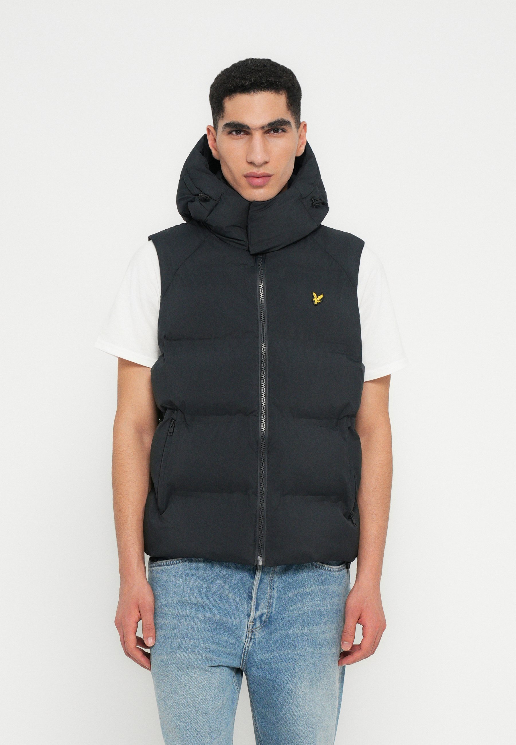 Lyle & Scott WELDED WADDING GILET - Telovnik - črna