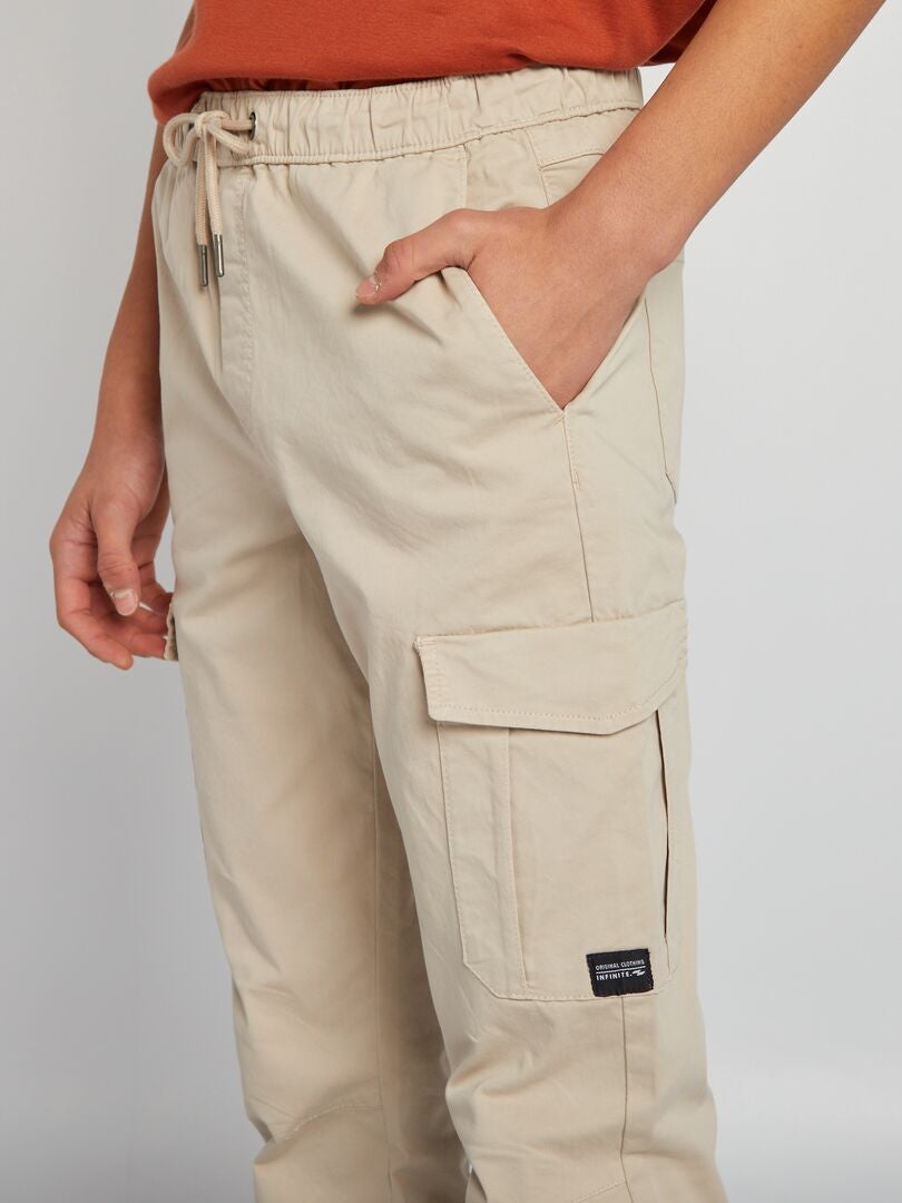 Slim-fit broek met meerdere zakken - GRIJS