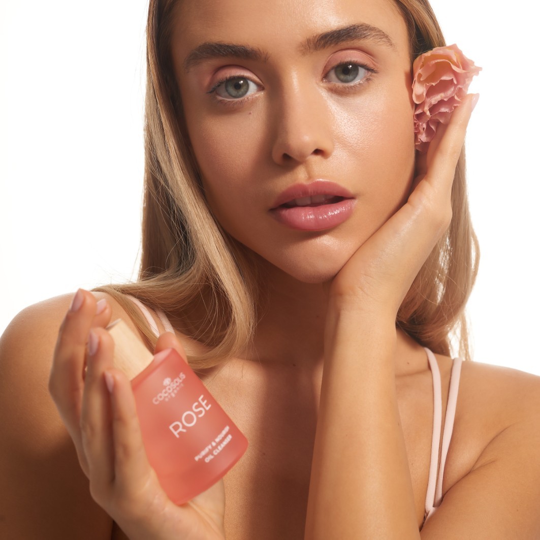 Cocosolis Huile nettoyante nourrissante à la rose