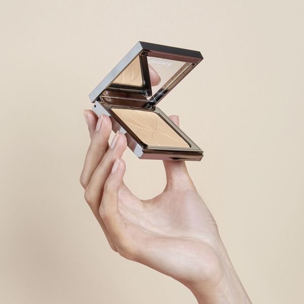 Blur Expert kompaktni puder Luksuzni highlighteri