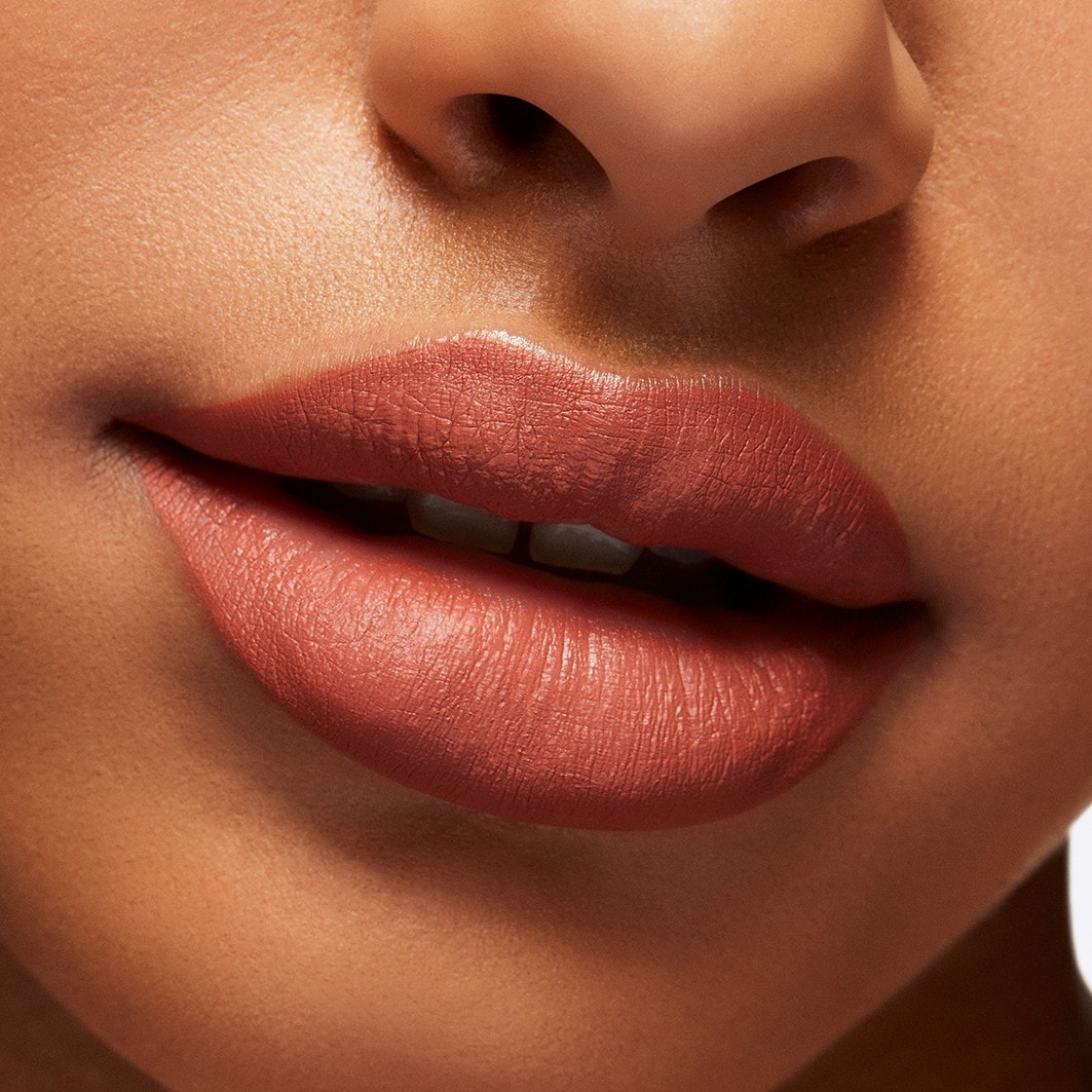 Rossetto liquido MAC Locked Kiss Ink™ – 5 ml