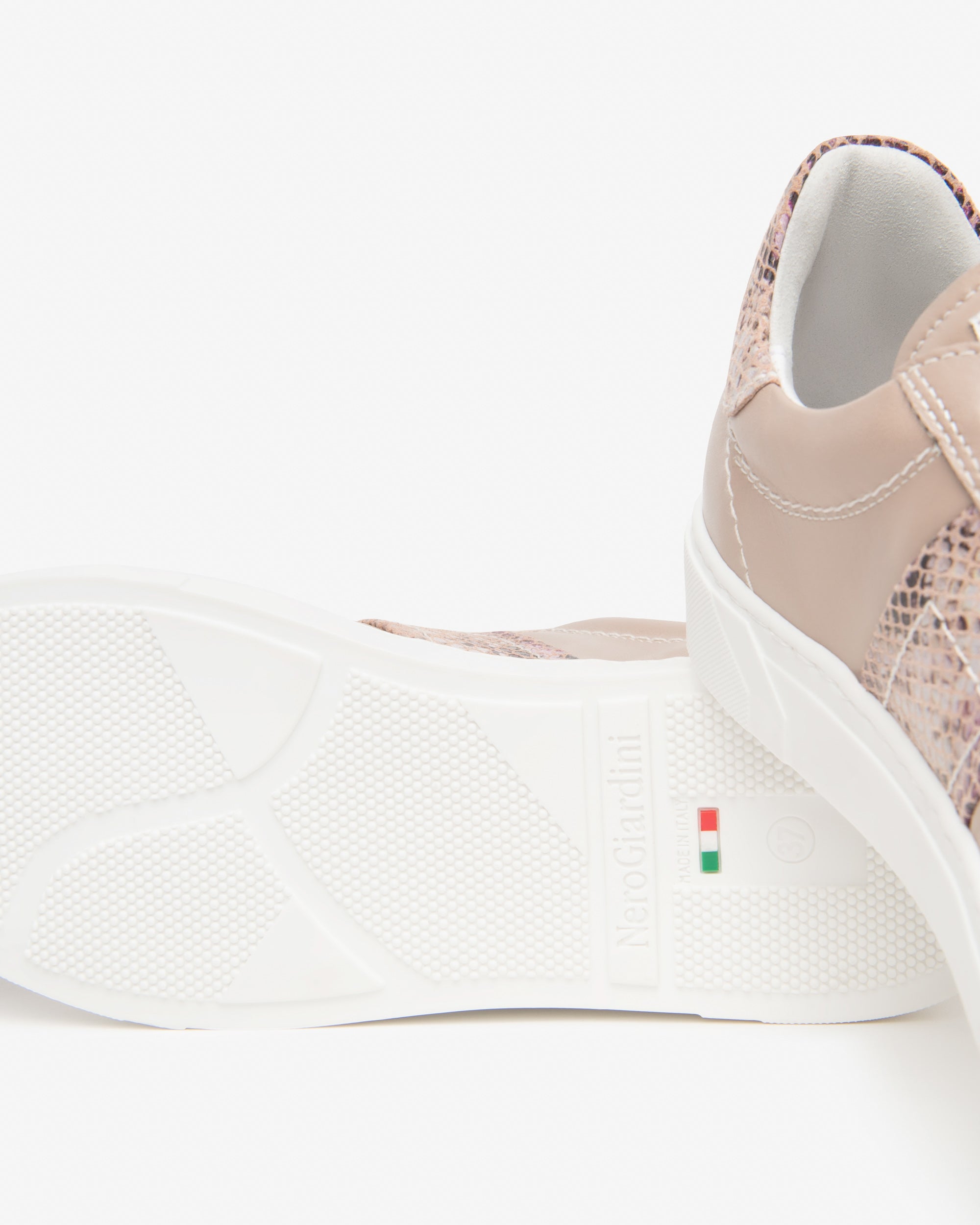 Damen-Sneaker aus Leder und Wildleder