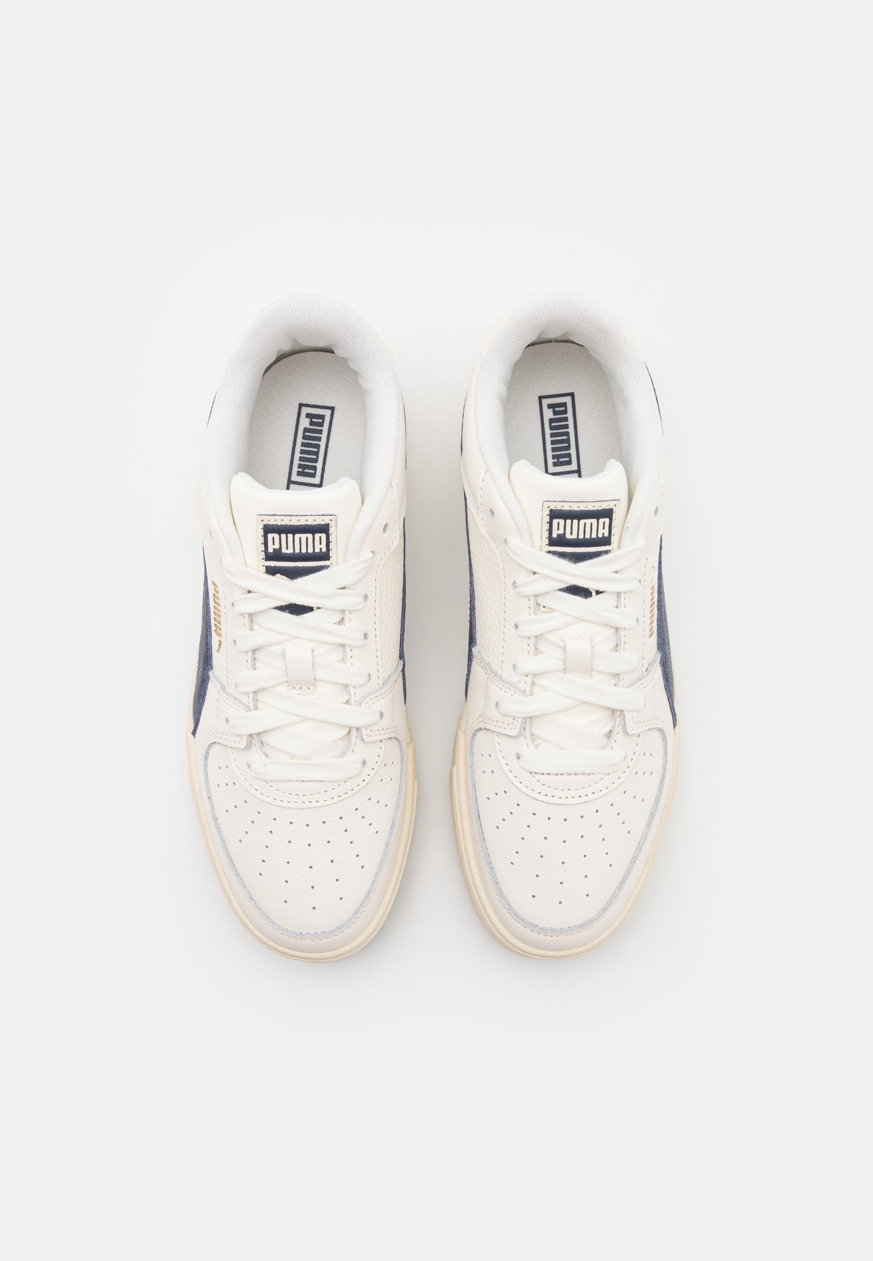 Buty sportowe Puma - ecru