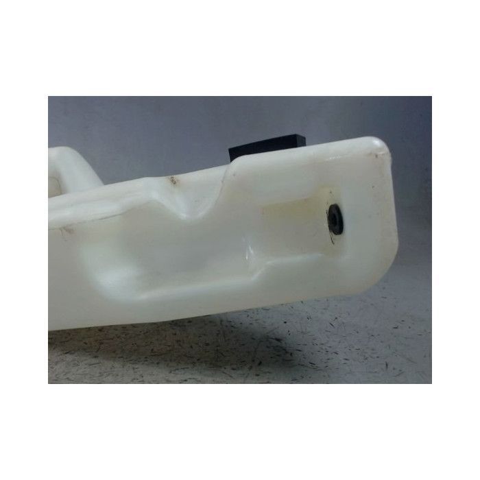 Depósito delantero del limpiaparabrisas automático para Volkswagen Polo 2005- 1.2 12V - 6Q0955453P - B1-745822 - Pieza usada