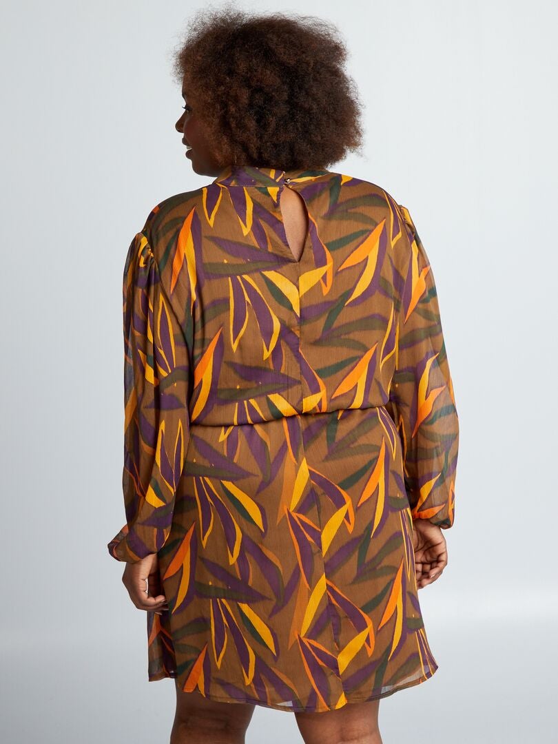 Wikkeljurk met bladprint - BRUIN