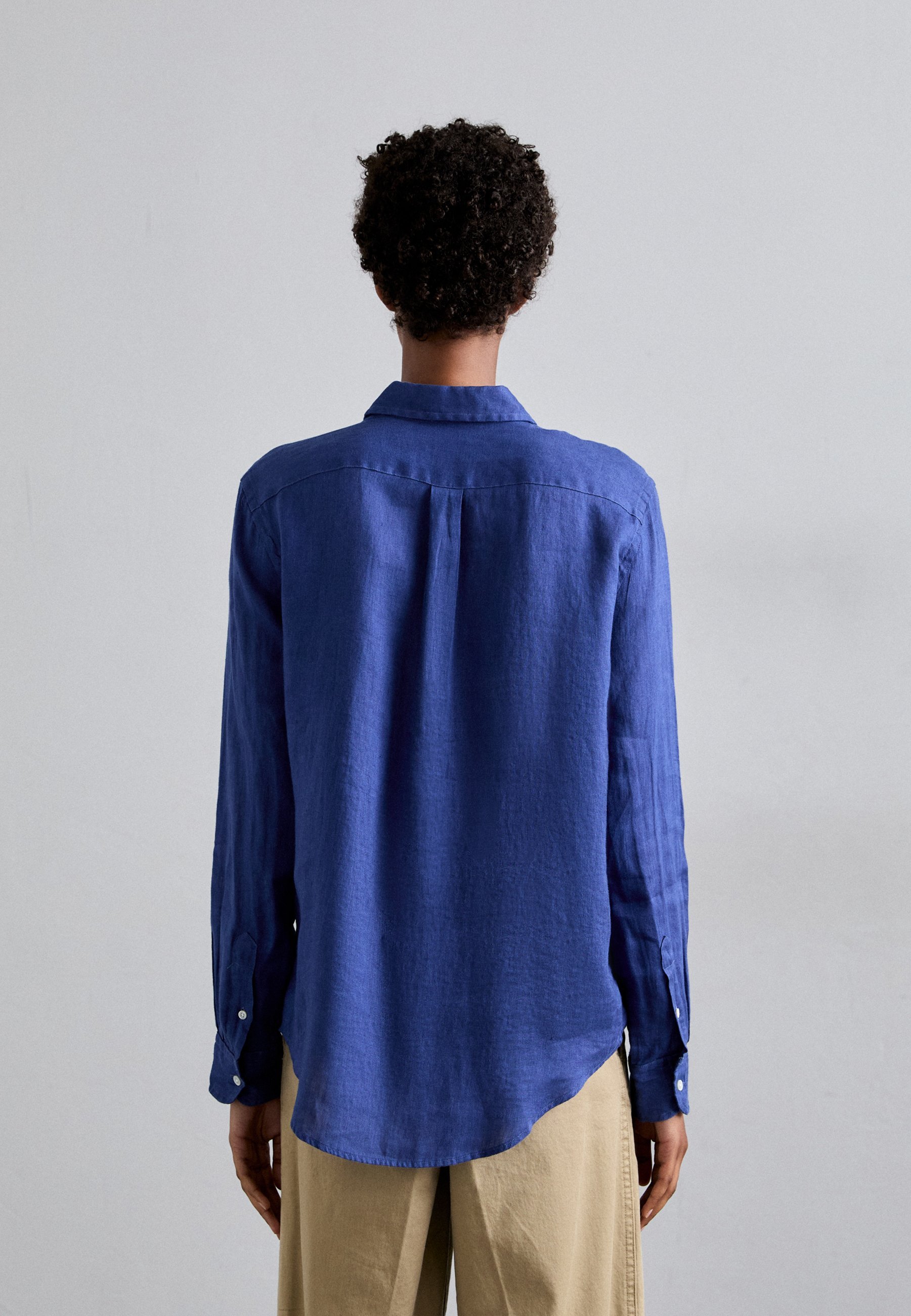 Camicia in lino Polo Ralph Lauren CLASSIC FIT - con bottoni - blu gemma