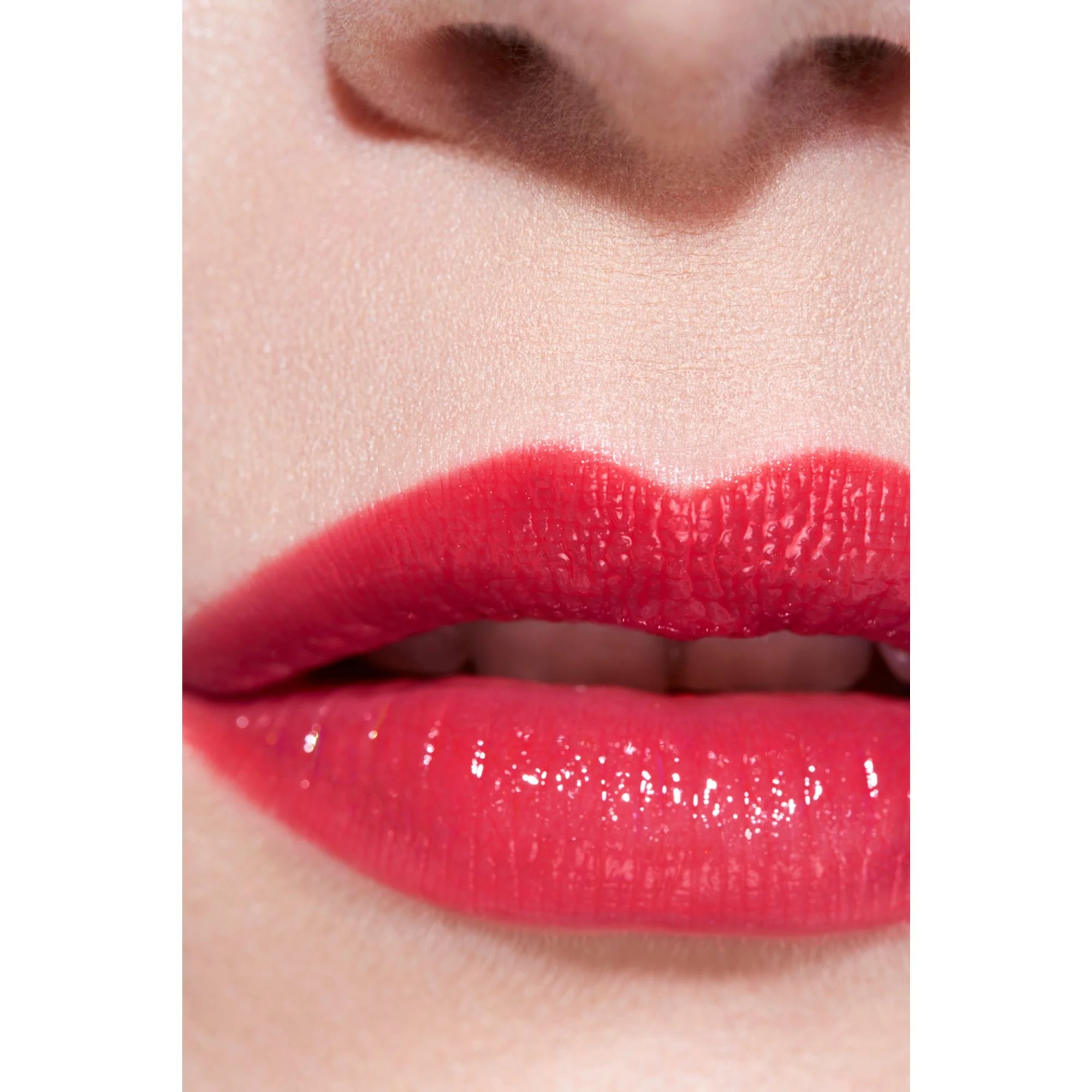 ROUGE COCO FLASH - COLORE, BRILLANTEZZA E INTENSITÀ IN UN FLASH
