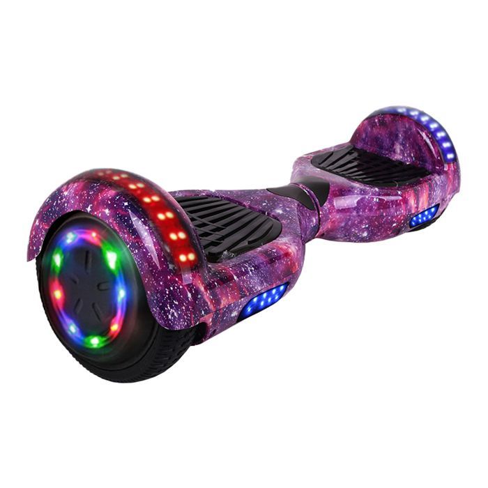 Hoverboard Galaxy morado de 6,5 pulgadas con altavoz Bluetooth, luces LED multicolores, control remoto y bolsa de transporte incluida.