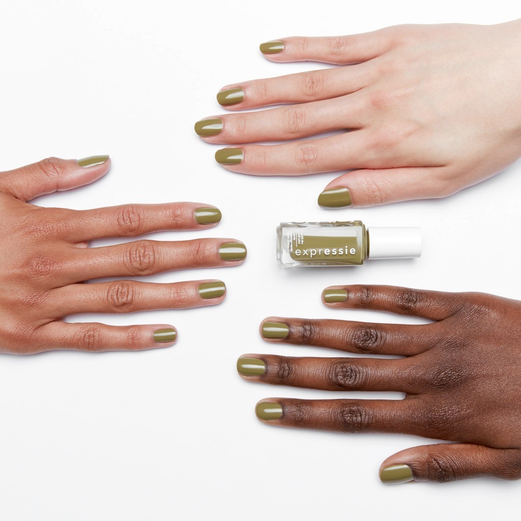 Essie lak za nokte Expression - 10 ml