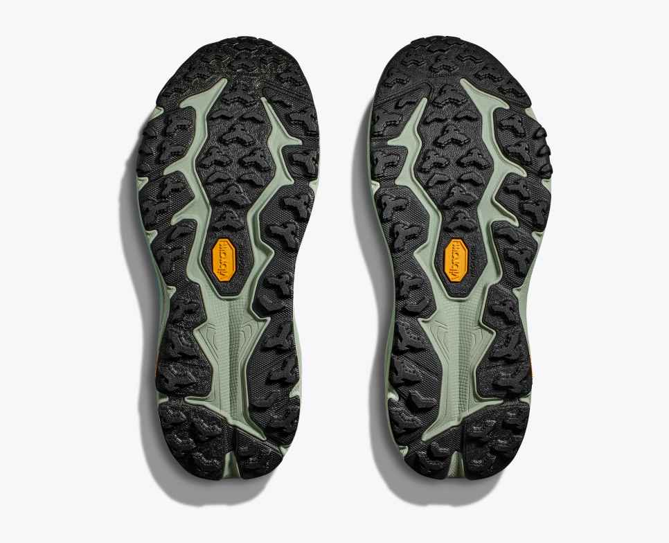 HOKA Speedgoat 6 Zwart / Aloë Vera
