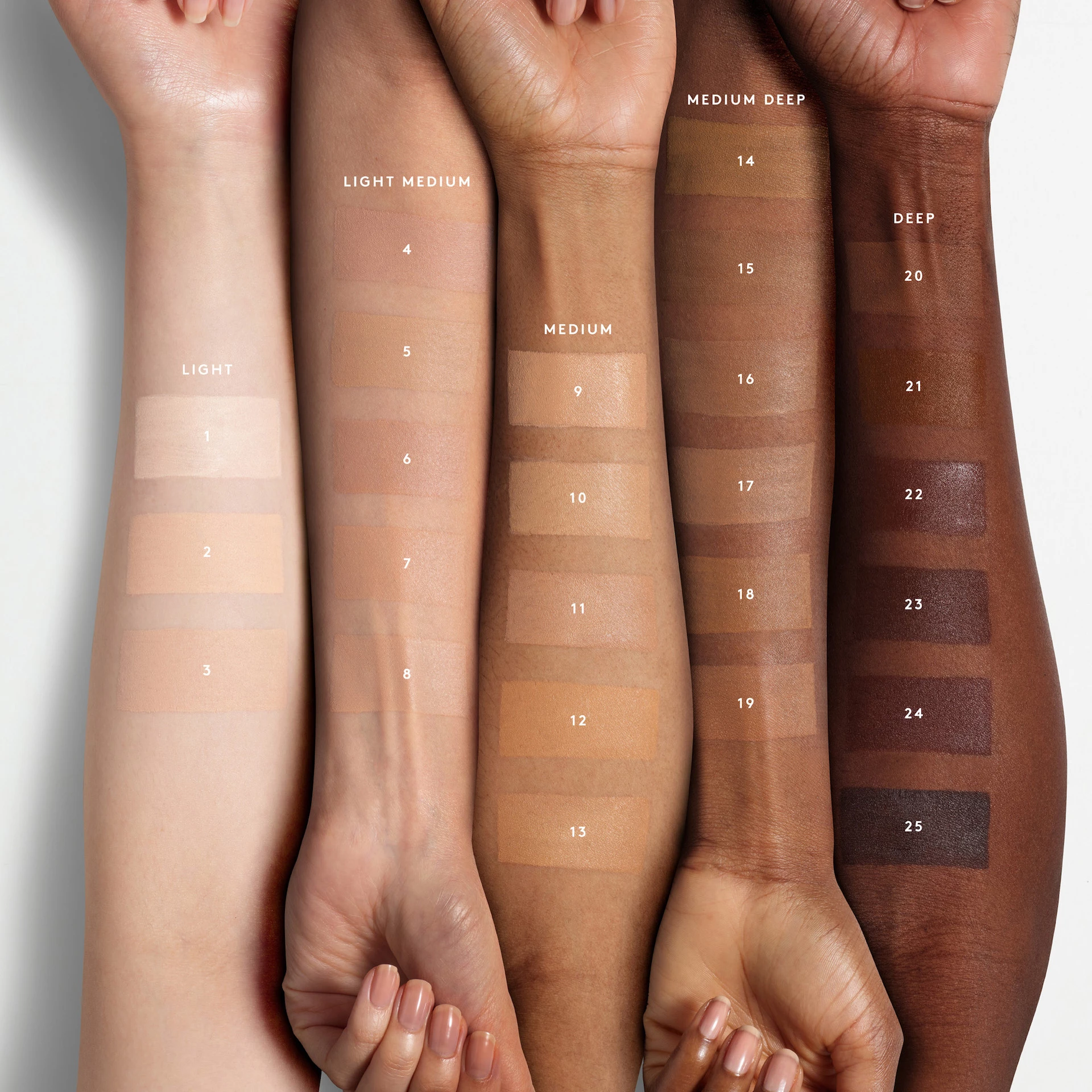 Eaze Drop Blurring Skin Tint 3 - Fenty Beauty