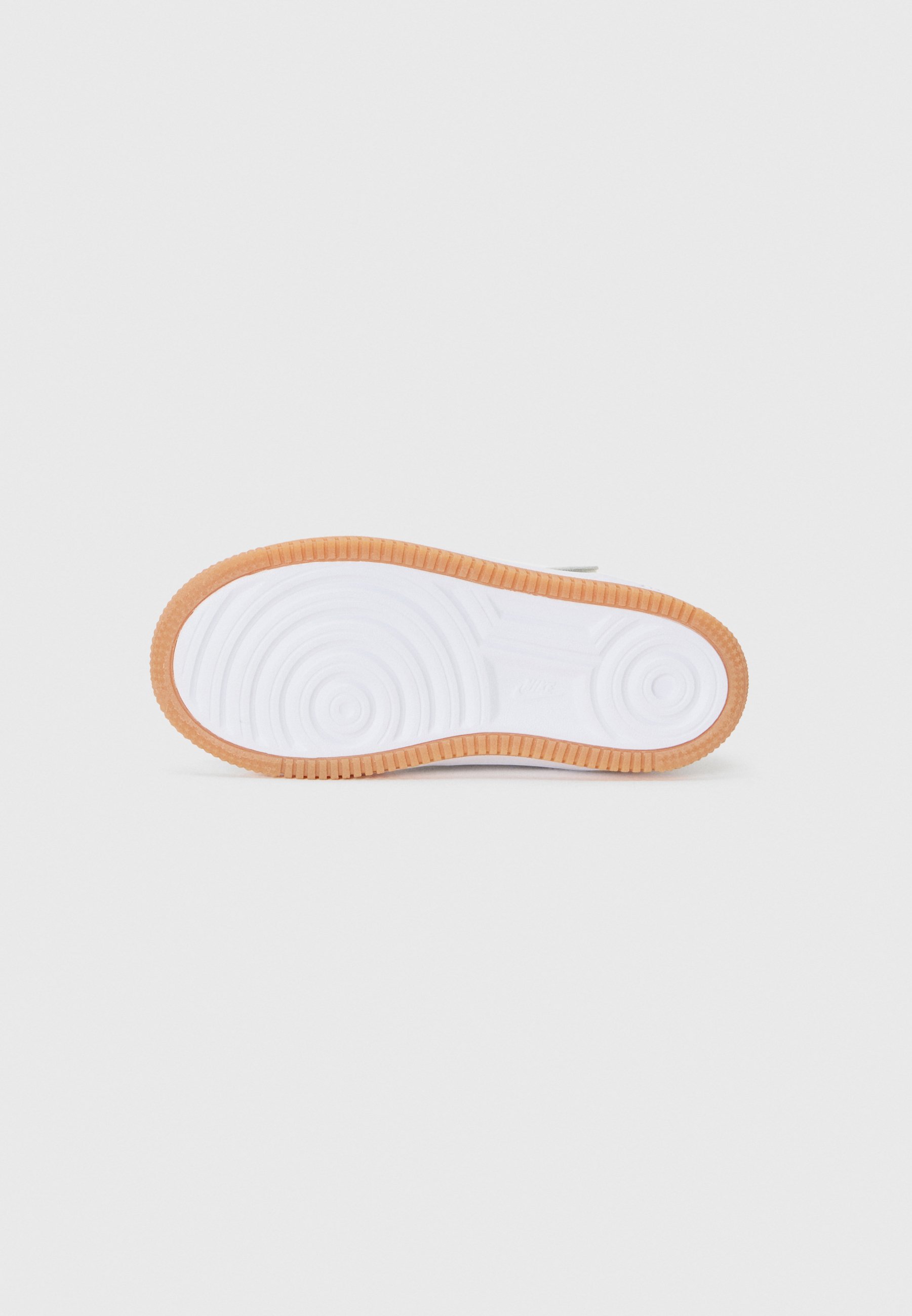 Nike Sportswear FORCE 1 UNISEX - Sneakers - photon dust/white/fir/gum medium brown