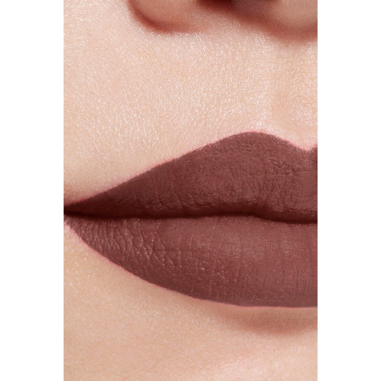 CHANEL LIQUID VELVET